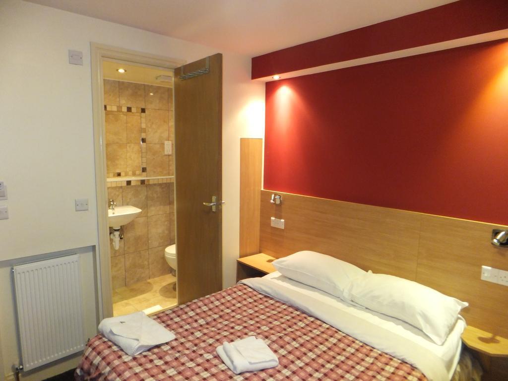 לונדון Carlton Hotel מראה חיצוני תמונה