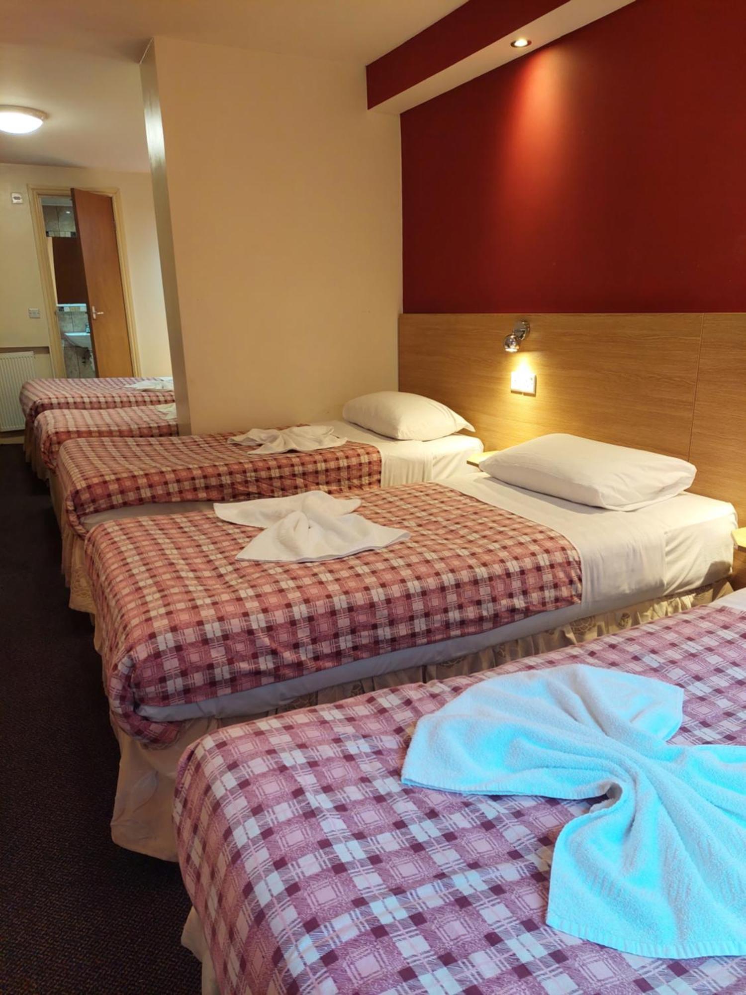 לונדון Carlton Hotel מראה חיצוני תמונה