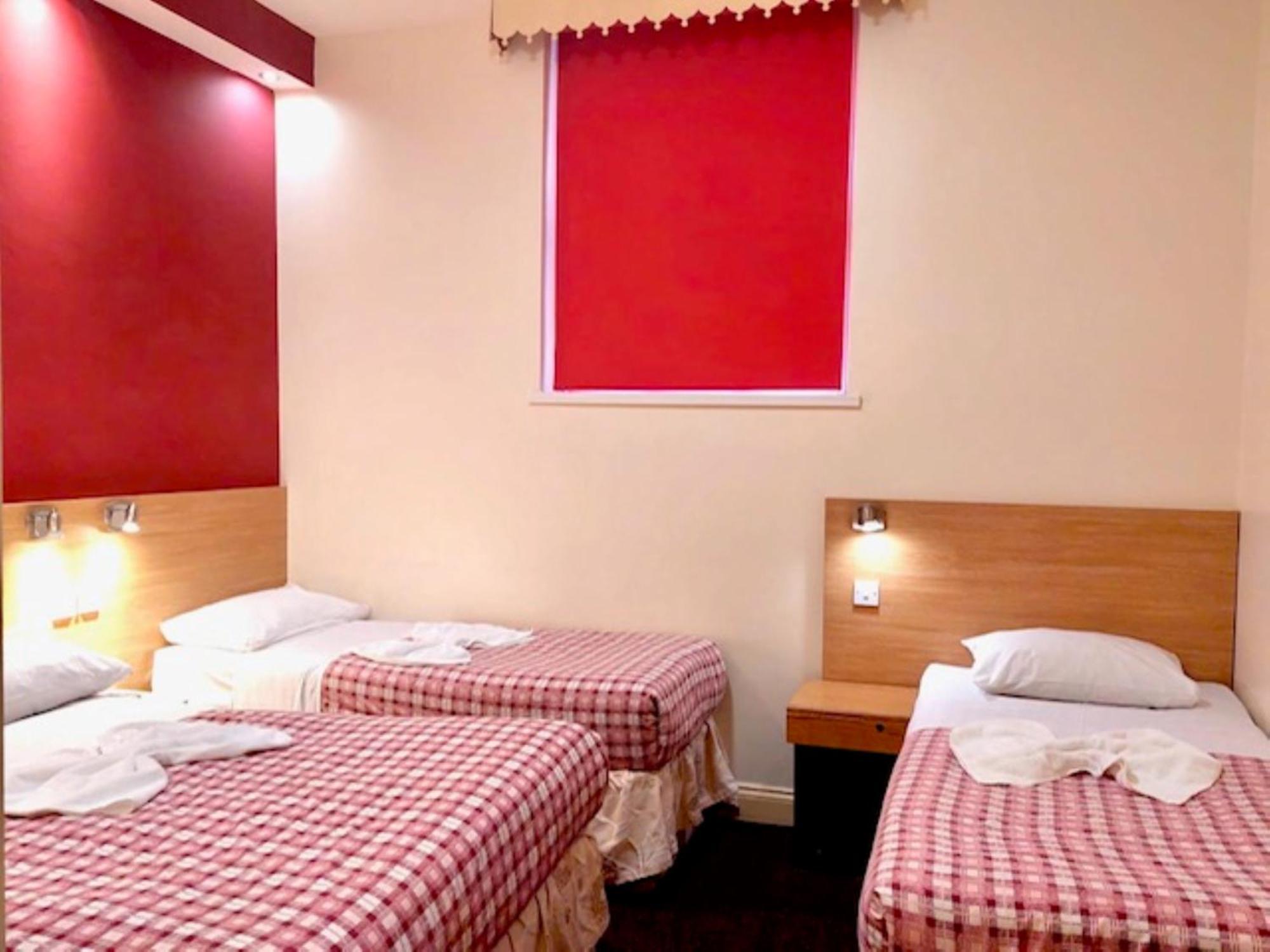 לונדון Carlton Hotel מראה חיצוני תמונה