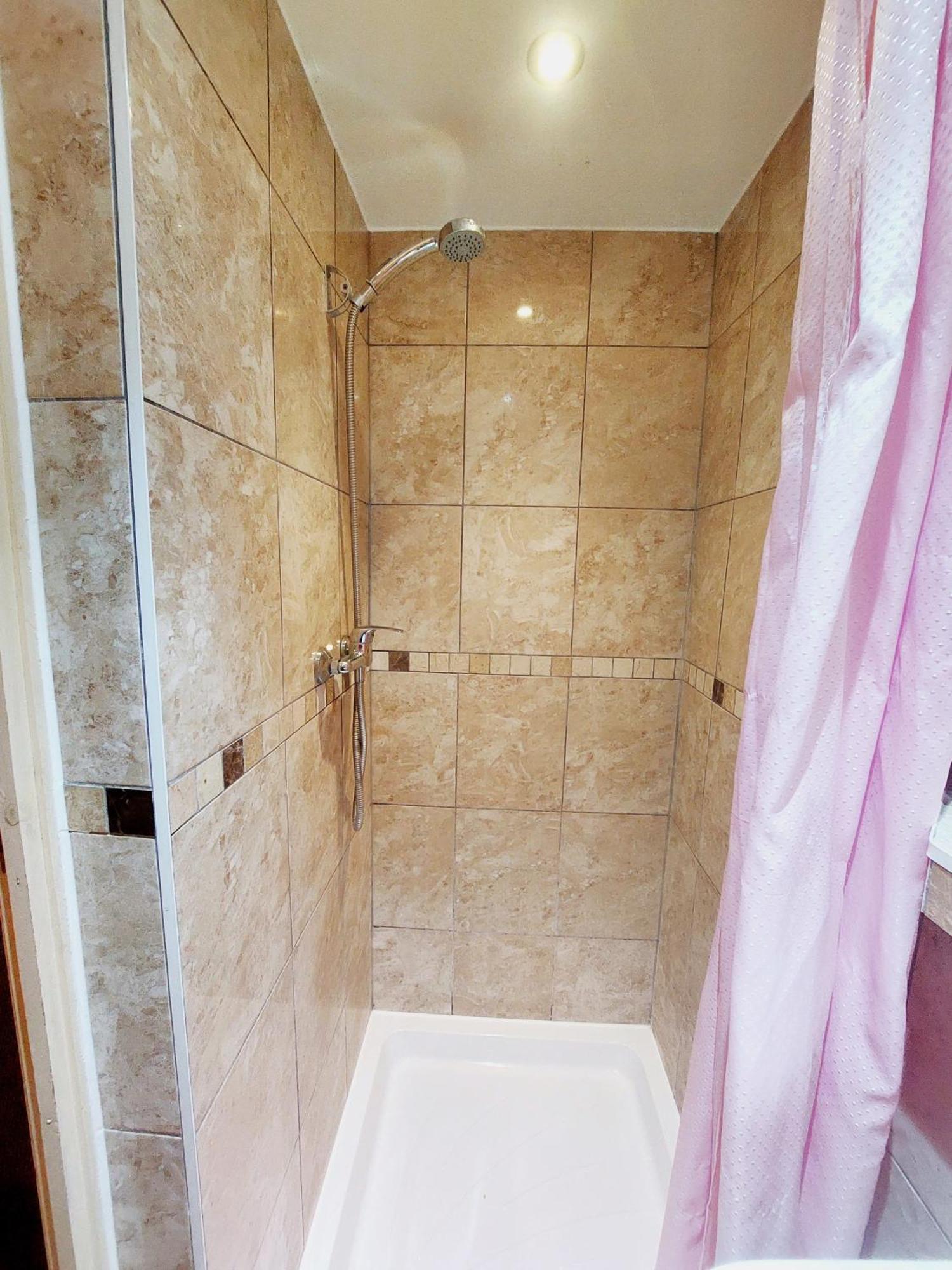 לונדון Carlton Hotel מראה חיצוני תמונה