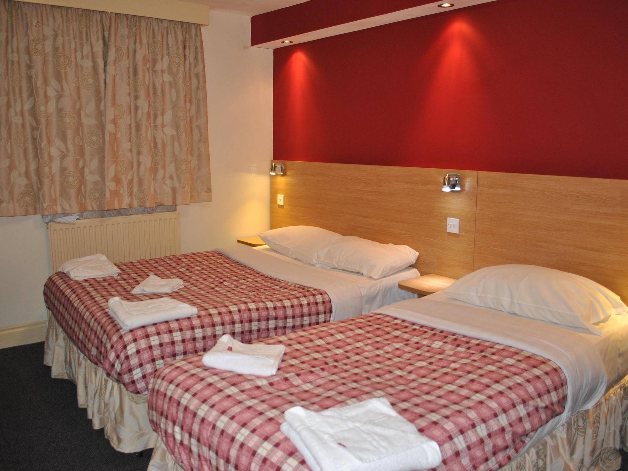לונדון Carlton Hotel מראה חיצוני תמונה